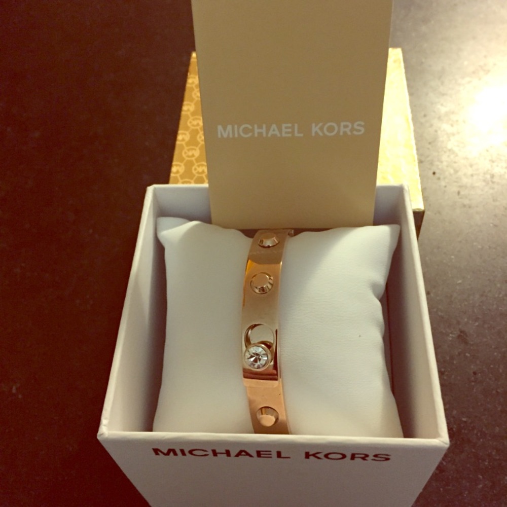 Michael Kors Bracelet NWT and box